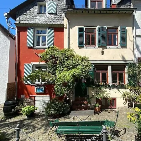 Apartment Historic Skipper's House In Old Town Kaub